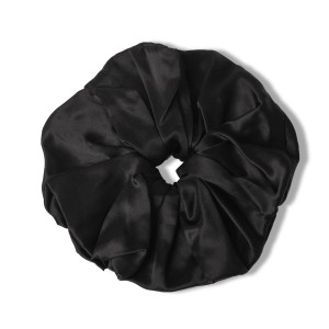 Jedwabna gumka Oversized - czarna